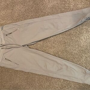 Athleta Trekkie Jogger - Grey